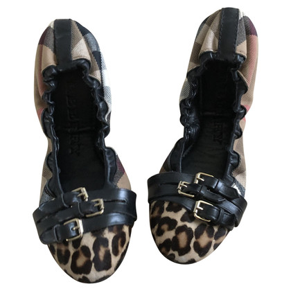 Burberry Slippers/Ballerinas Leather