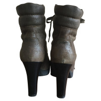 Hogan Stitched ankle boots