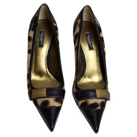 Dolce & Gabbana pumps with leopard pattern