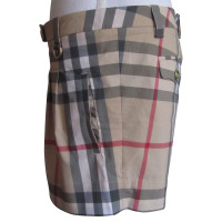 Burberry Shorts with Nova check pattern