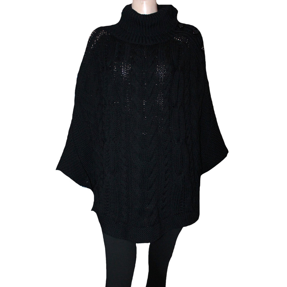 Hugo Boss poncho