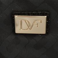 Diane Von Furstenberg clutch in nero / oro