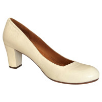 Chie Mihara Pumps/Peeptoes Leather in Cream