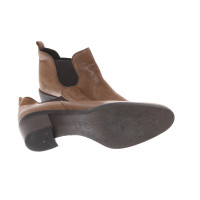 Henry Beguelin Ankle boots Leather in Ochre