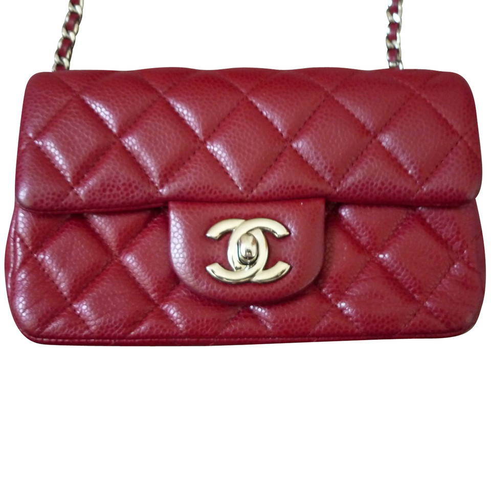 Chanel Classic Flap Bag Extra Mini en Cuir en Rouge