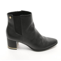 Calvin Klein Ankle boots Leather in Black