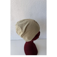 Fendi Hut/Mütze aus Wolle in Beige