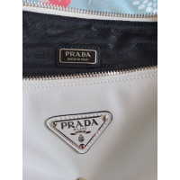 Prada Triangle Shoulder Bag aus Leder in Weiß