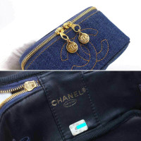 Chanel Vanity Case aus Jeansstoff in Blau