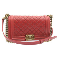 Chanel Boy Bag en Cuir en Rouge