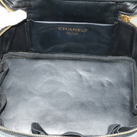 Chanel Vanity Case aus Lackleder in Schwarz