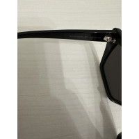 Yves Saint Laurent Sunglasses in Black