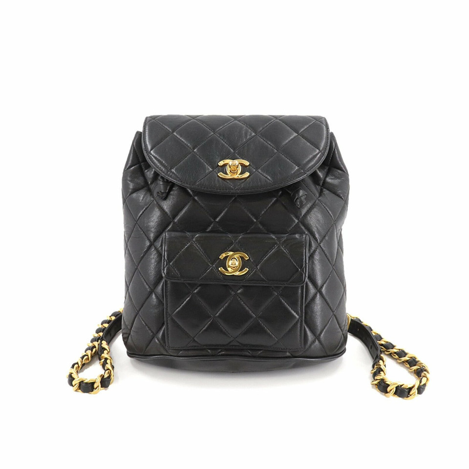 Chanel Sac à dos en Cuir en Noir