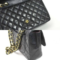 Chanel Classic Flap Bag en Cuir en Noir