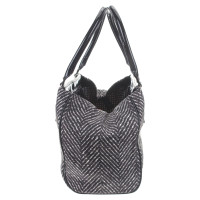 Kate Spade Handbag in black and white