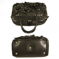 Valentino Garavani Atelier Rose Shopper Leather in Black