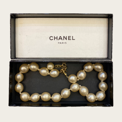 Chanel Necklace Pearls