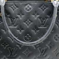 Louis Vuitton Montaigne Leer in Zwart