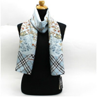 Burberry Scarf/Shawl Silk in Blue