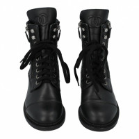 Chanel Boots Leather in Black