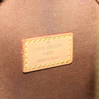 Louis Vuitton Pochette Gange aus Canvas in Braun