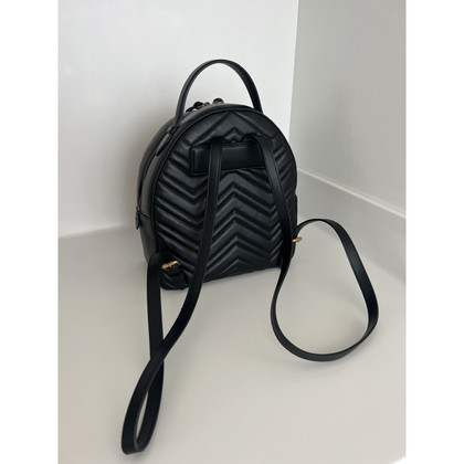 Gucci Marmont Backpack in Pelle in Nero