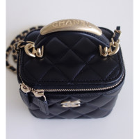 Chanel Vanity Small Case with Chain en Cuir en Noir