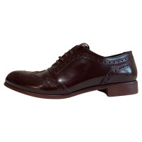 Dolce & Gabbana Lace-up shoes Patent leather in Bordeaux