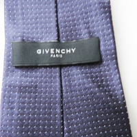 Givenchy Accessory Silk in Violet