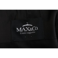 Max Mara Jas/Mantel Wol in Zwart