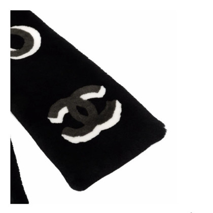 Chanel Schal/Tuch aus Pelz in Schwarz