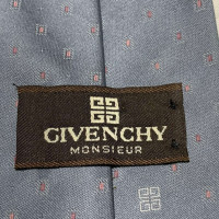 Givenchy Accessoire aus Seide in Grau