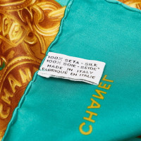 Chanel Scarf/Shawl Silk in Green