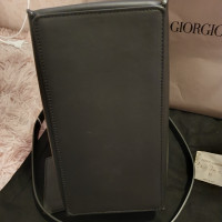Giorgio Armani Handtasche aus Leder in Schwarz