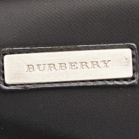 Burberry Clutch aus Baumwolle in Schwarz