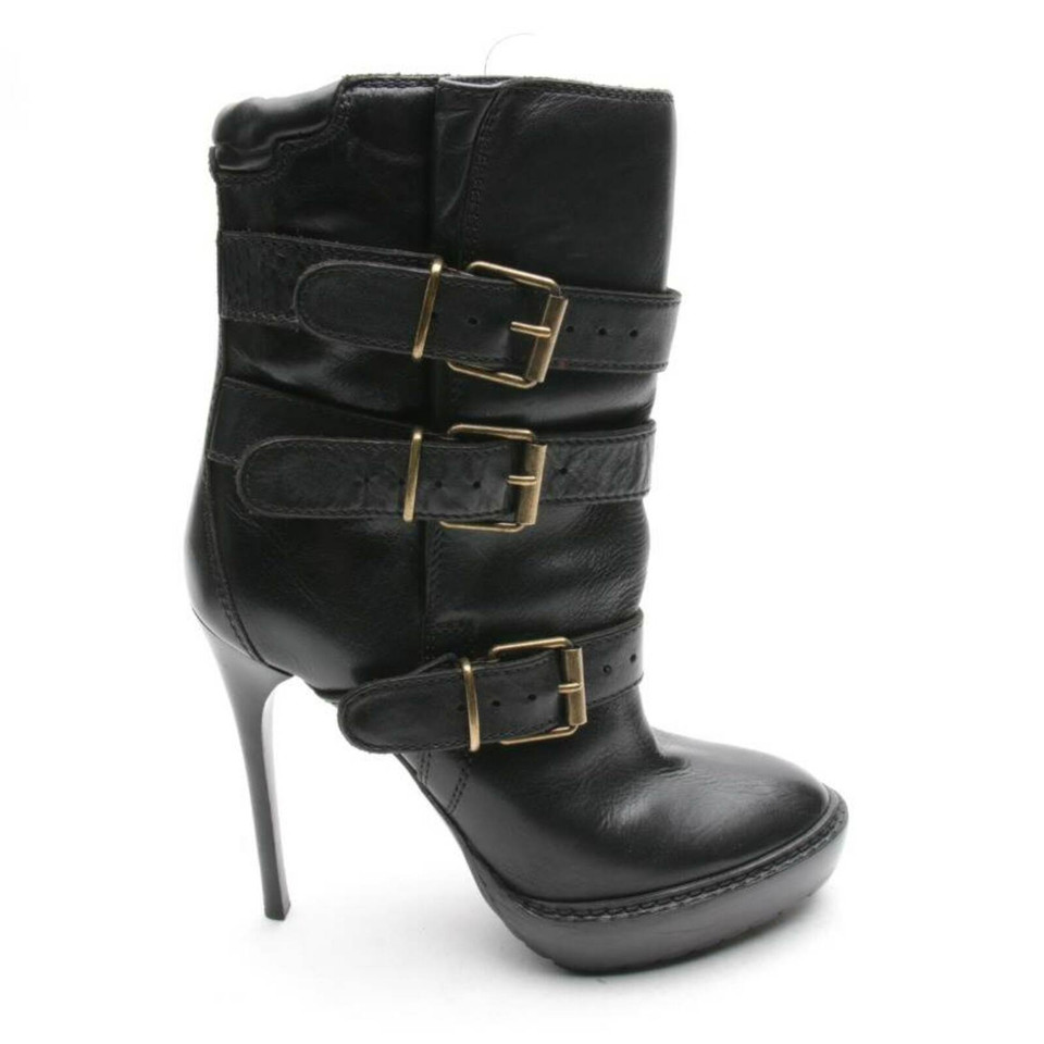 Burberry Ankle boots Leather in Black