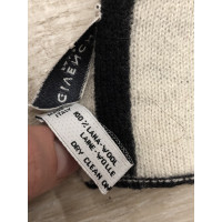 Givenchy Scarf/Shawl Wool