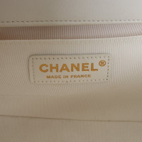 Chanel Boy Bag aus Leder in Weiß