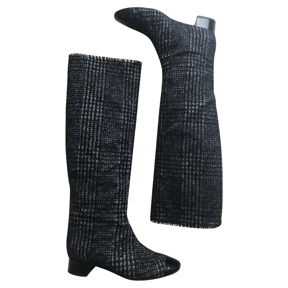 Dolce & Gabbana Stiefel aus Wolle in Schwarz