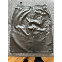The Mercer N.Y. Skirt Leather in Black