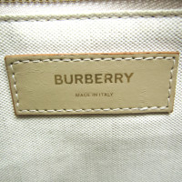 Burberry Clutch aus Leder in Beige