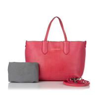 Alexander McQueen Umhängetasche aus Leder in Rosa / Pink