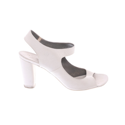 Marsèll Pumps/Peeptoes en Cuir en Blanc