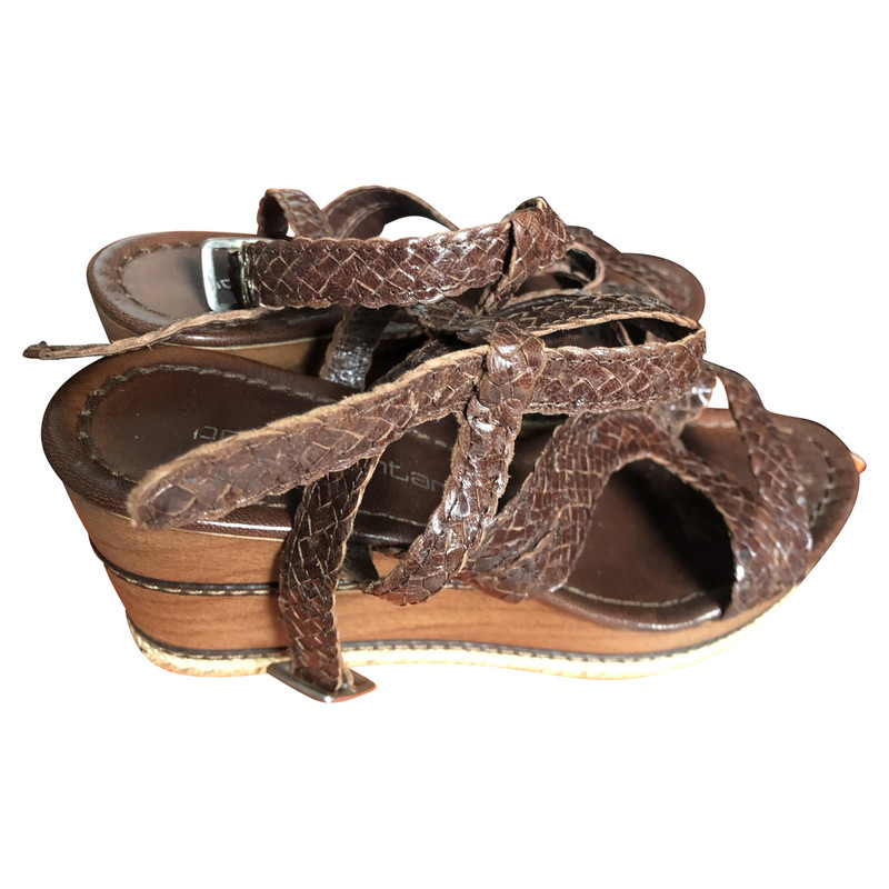 pons leather sandals