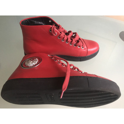 Versace Chaussures de sport en Cuir en Rouge