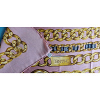 Chanel Scarf/Shawl Silk in Pink