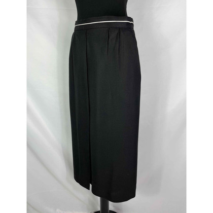 Louis Feraud Skirt Linen in Black