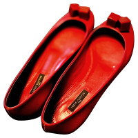 Louis Vuitton Slipper/Ballerinas aus Leder in Rot