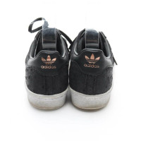 Adidas Trainers Leather in Black