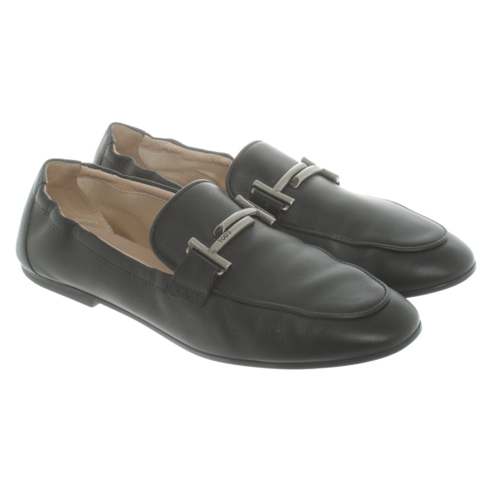 Tod's Slipper/Ballerinas aus Leder in Schwarz